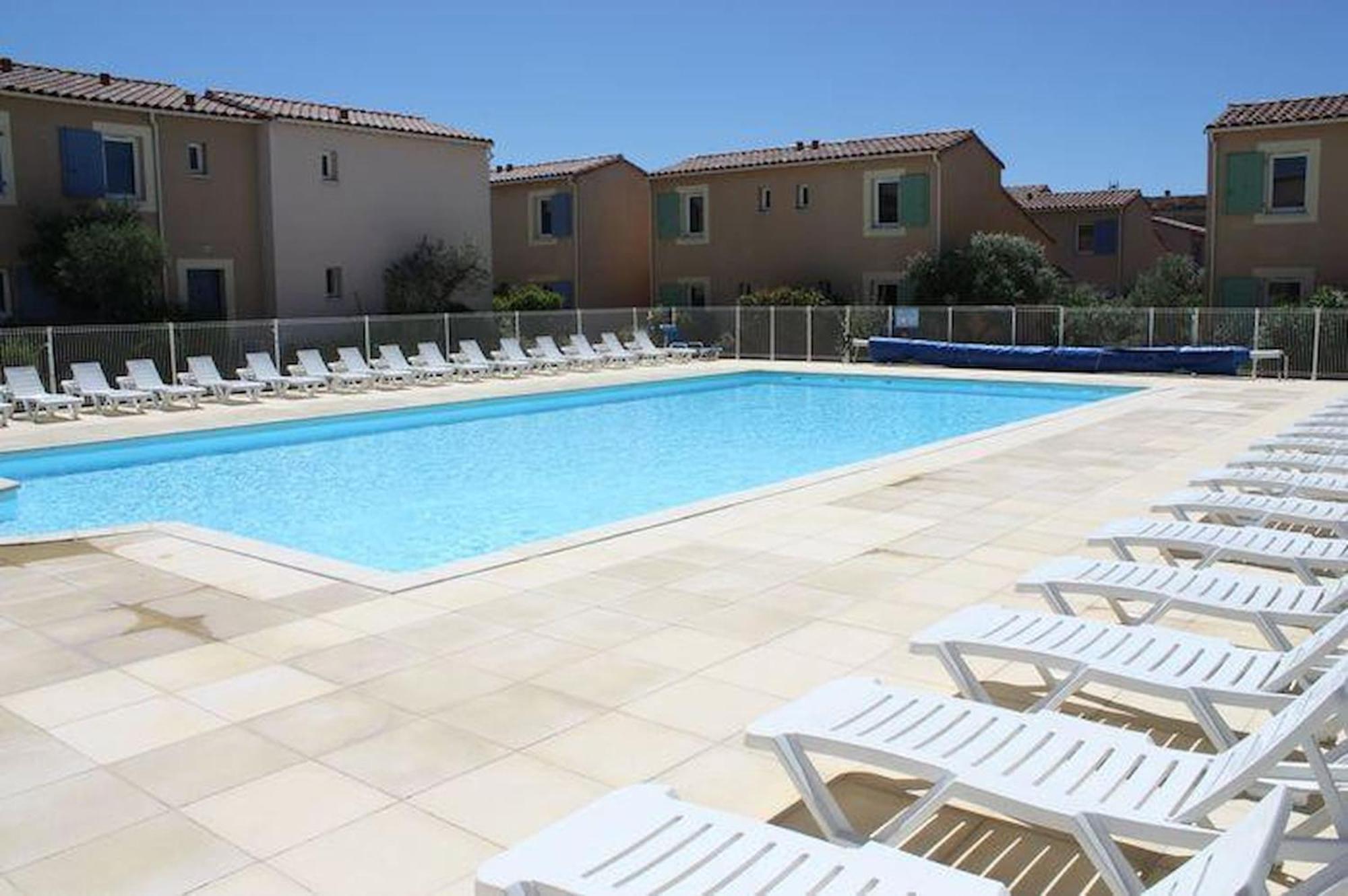 Вилла Pleasant Gite, With Collective Heated Swimming Pool, In The Heart Of The Alpilles In Mouries, 4/6 People. Экстерьер фото